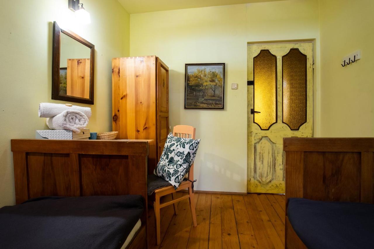 Modryna Ranczo Bed & Breakfast Krasiczyn Eksteriør bilde