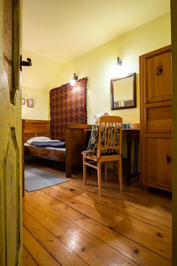 Modryna Ranczo Bed & Breakfast Krasiczyn Eksteriør bilde