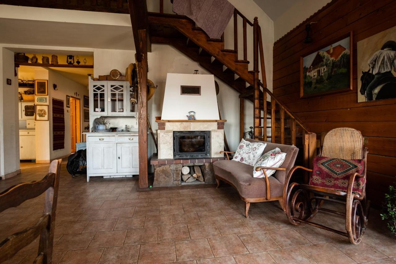 Modryna Ranczo Bed & Breakfast Krasiczyn Eksteriør bilde