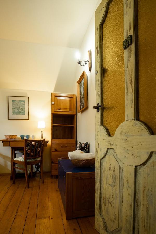 Modryna Ranczo Bed & Breakfast Krasiczyn Eksteriør bilde